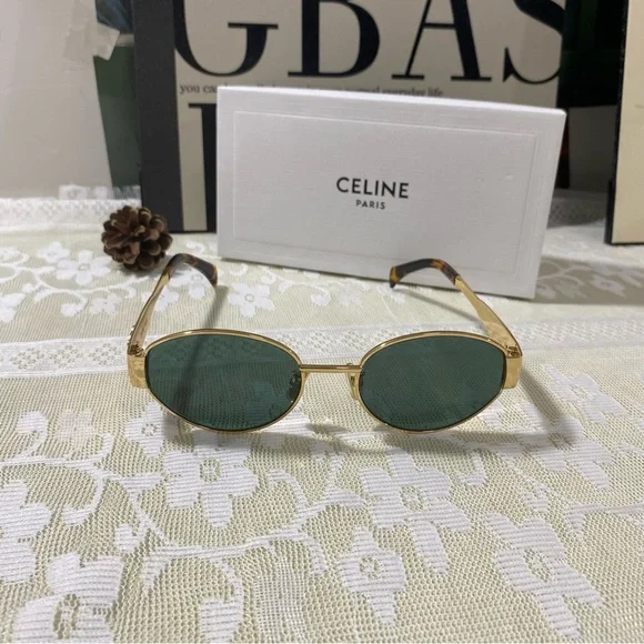 Celine Gold Oval Sunglasses🤩🤩
